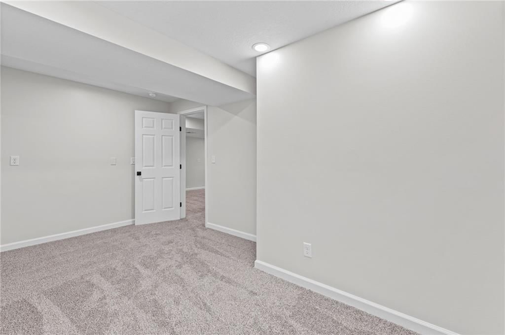 1203 E 118 Terrace — photo 42