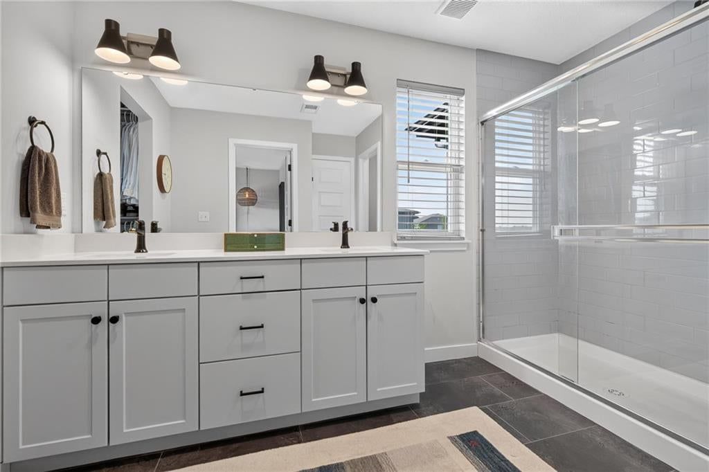 Photo 24 of 58 - 18068 Hauser Street, Overland Park, KS 66013