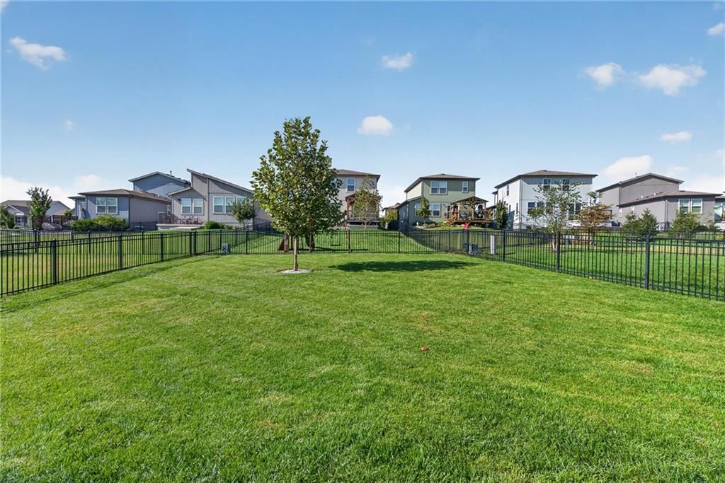 Photo 48 of 58 - 18068 Hauser Street, Overland Park, KS 66013