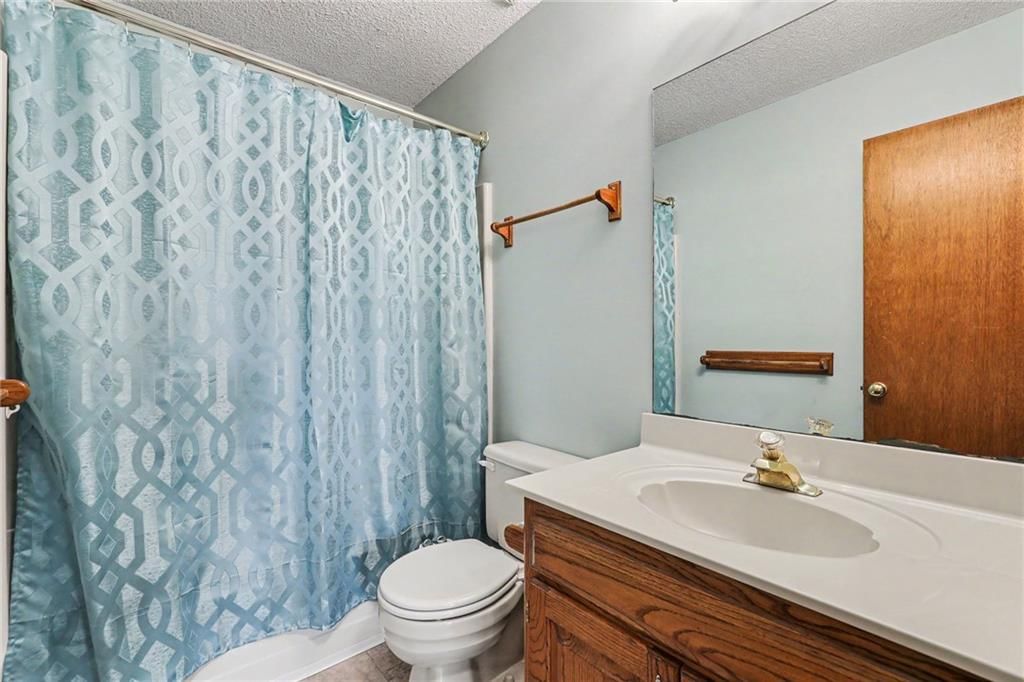 Photo 24 of 34 - 26503 283rd Street, Harrisonville, MO 64701