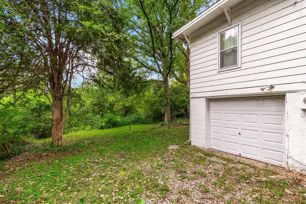 Photo 21 of 24 - 11410 E 25th Street S, Independence, MO 64052
