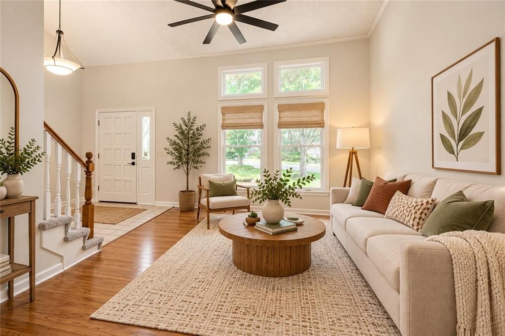 Photo 10 of 70 - 13723 W 75th Place, Lenexa, KS 66216