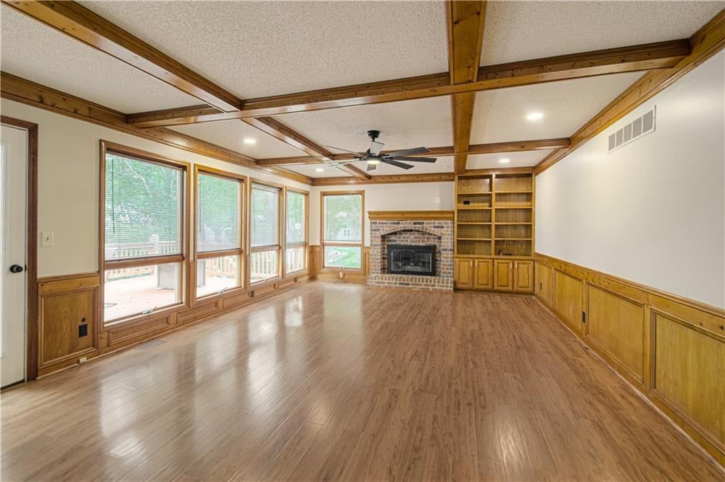 Photo 14 of 70 - 13723 W 75th Place, Lenexa, KS 66216