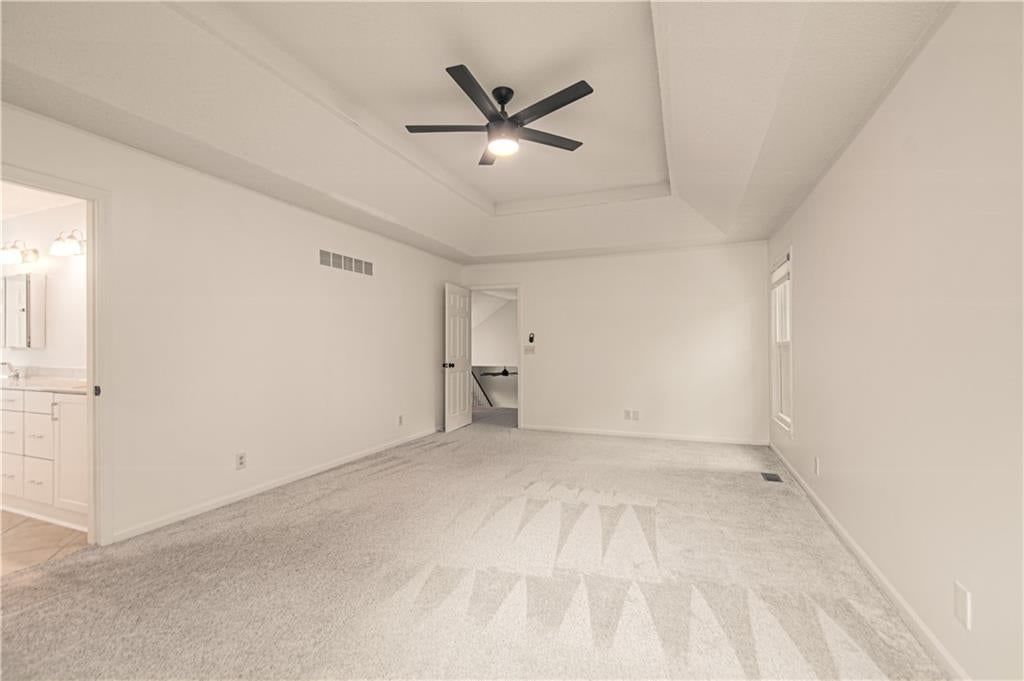 Photo 24 of 70 - 13723 W 75th Place, Lenexa, KS 66216
