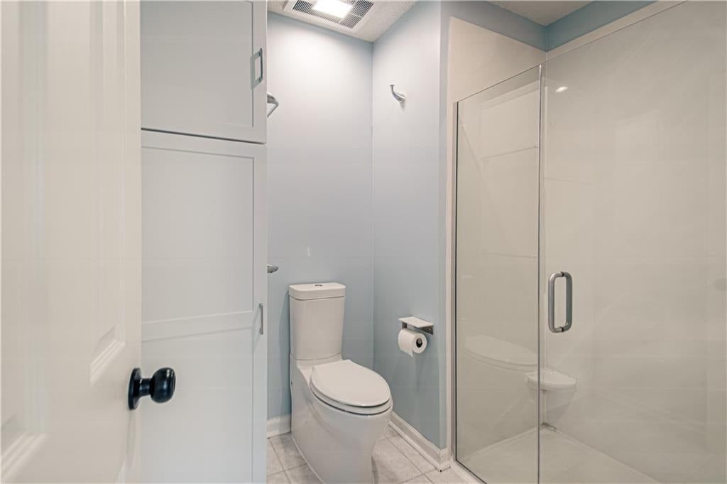 Photo 29 of 70 - 13723 W 75th Place, Lenexa, KS 66216