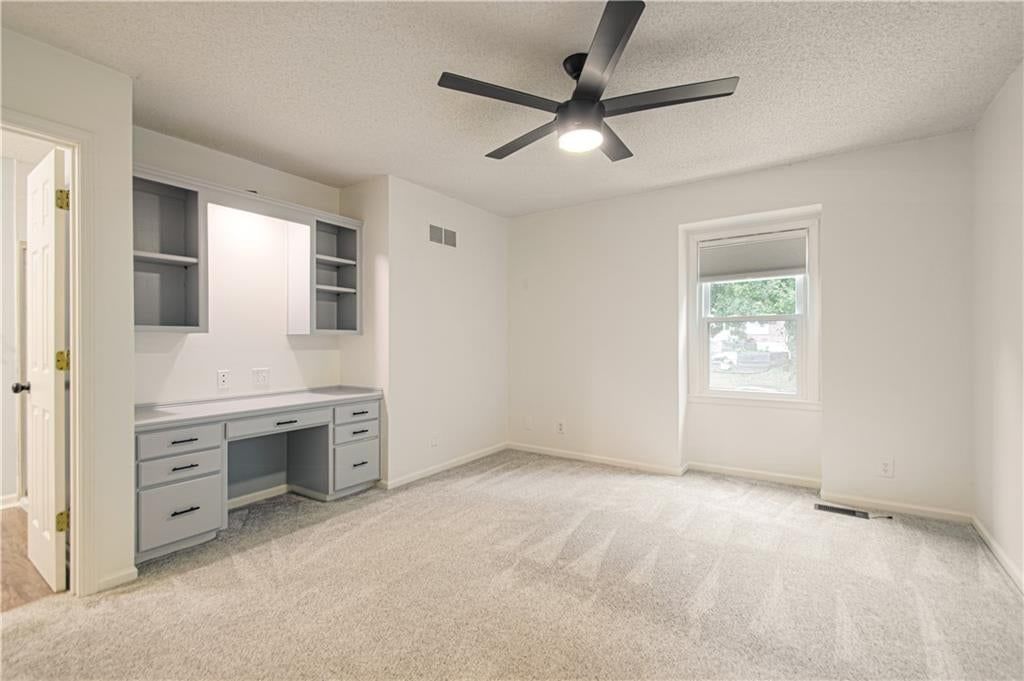 Photo 32 of 70 - 13723 W 75th Place, Lenexa, KS 66216