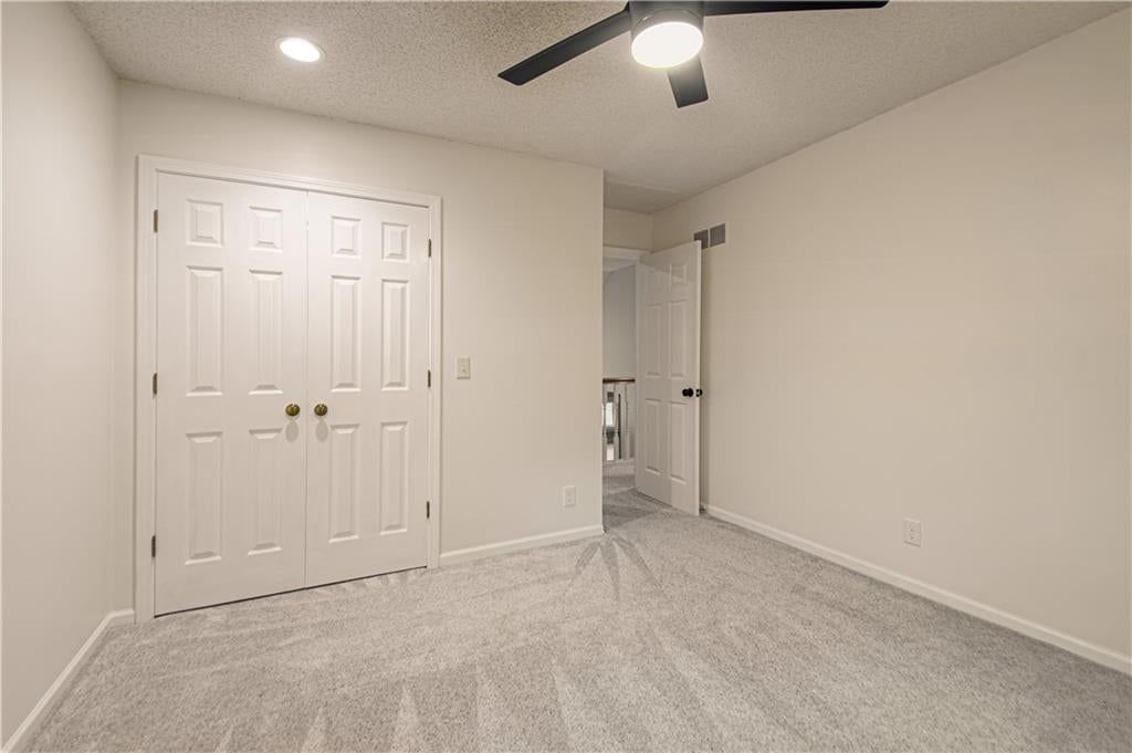 Photo 36 of 70 - 13723 W 75th Place, Lenexa, KS 66216