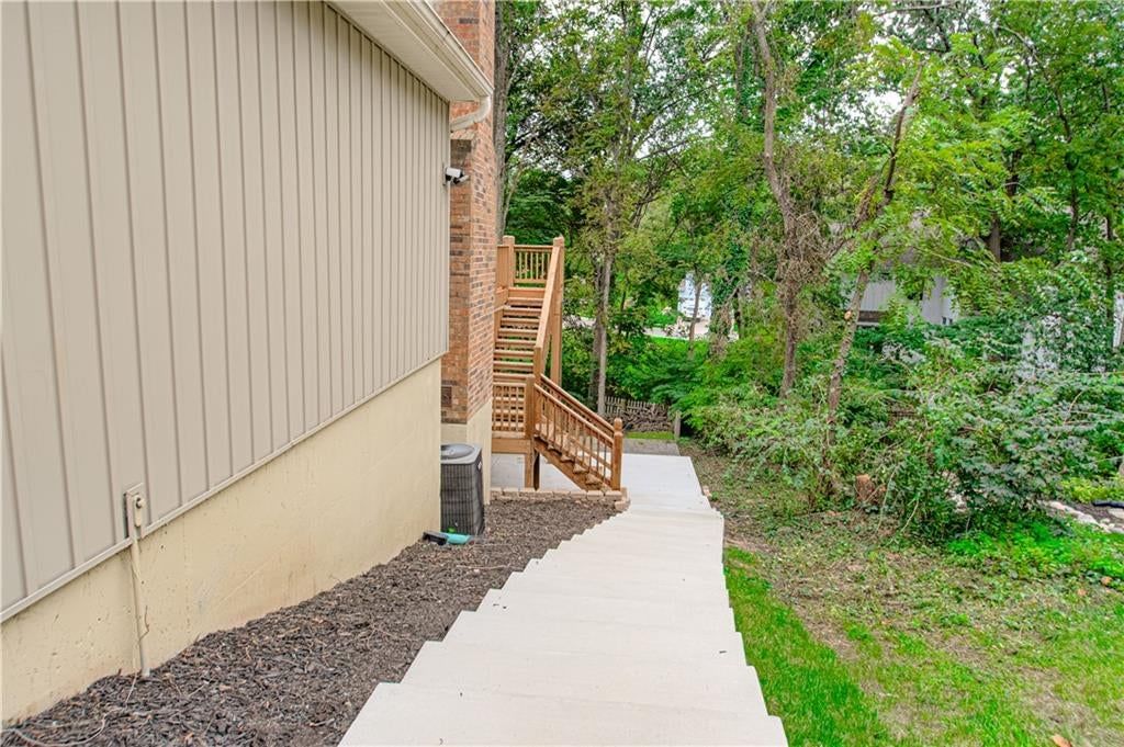 Photo 59 of 70 - 13723 W 75th Place, Lenexa, KS 66216