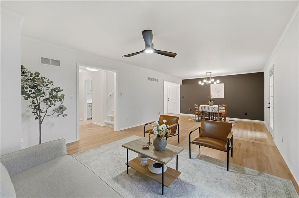 609 SW Elwood Drive — photo 7