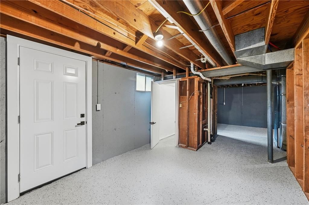609 SW Elwood Drive — photo 32