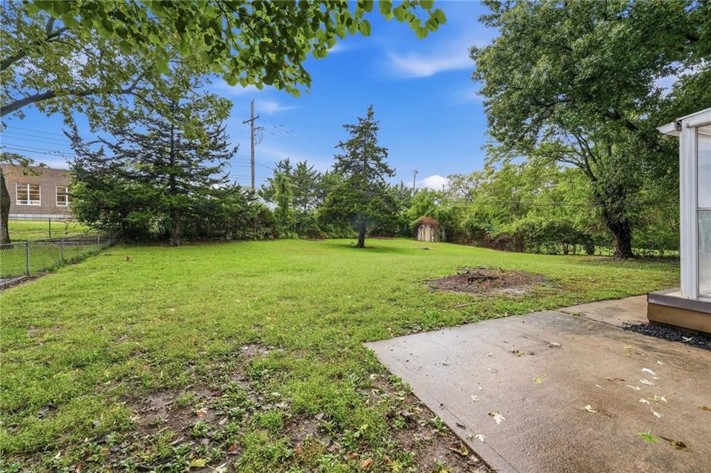 609 SW Elwood Drive — photo 39
