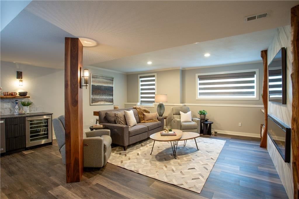 13808 Parkhill Street — photo 34