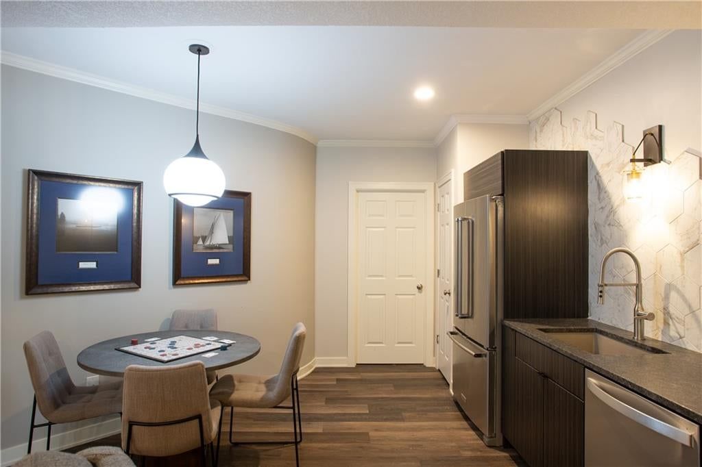 13808 Parkhill Street — photo 38