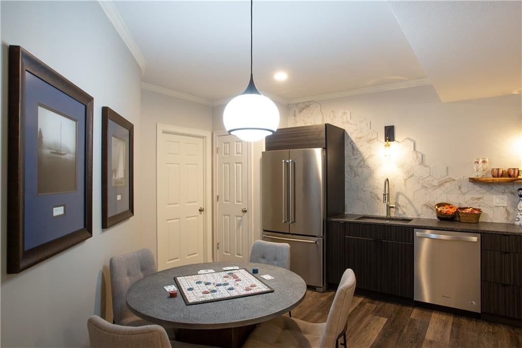 13808 Parkhill Street — photo 39