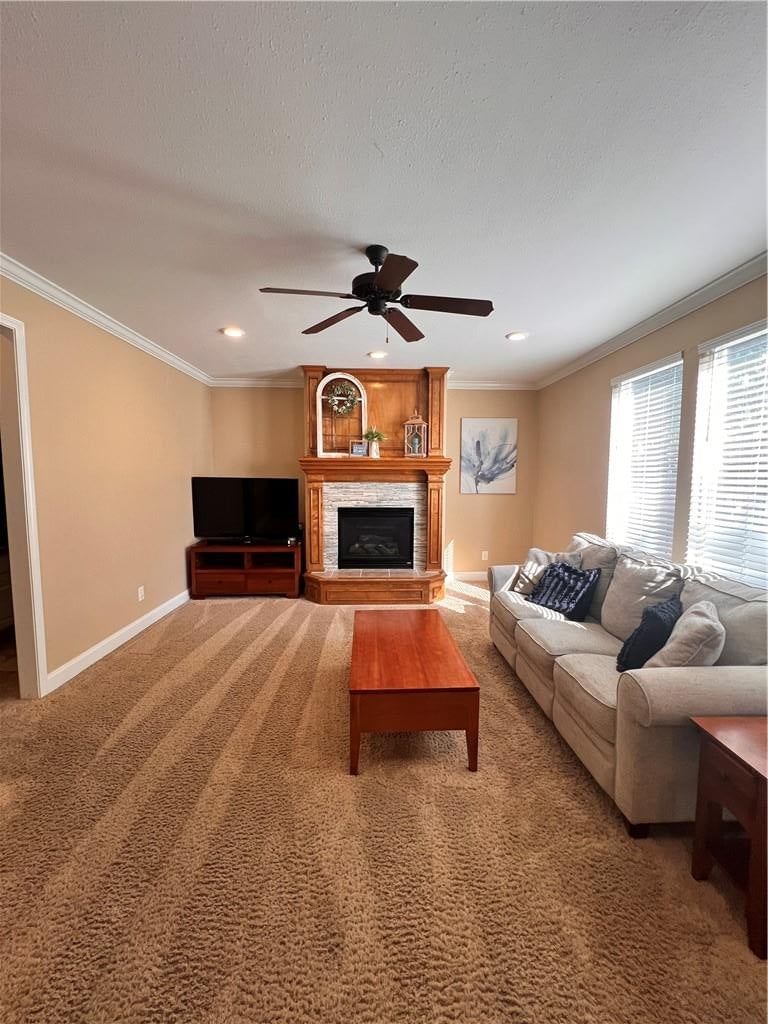 Photo 8 of 24 - 541 E Mockingbird Street, Gardner, KS 66030