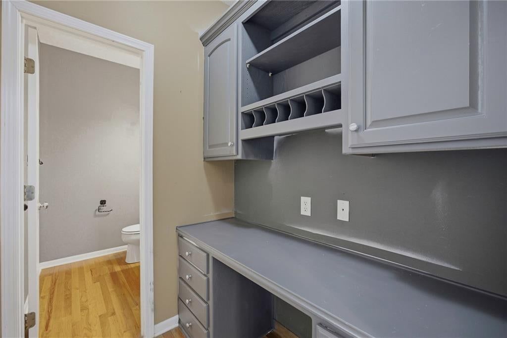 Photo 12 of 36 - 361 W Westhoff Place, Gardner, KS 66030