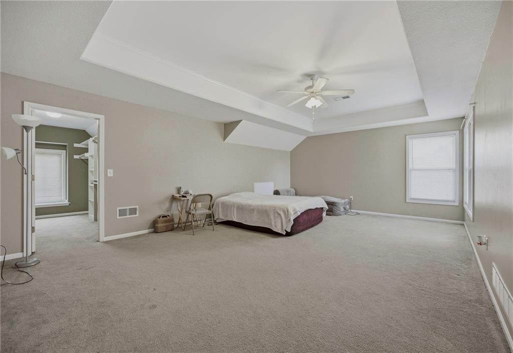 Photo 14 of 36 - 361 W Westhoff Place, Gardner, KS 66030