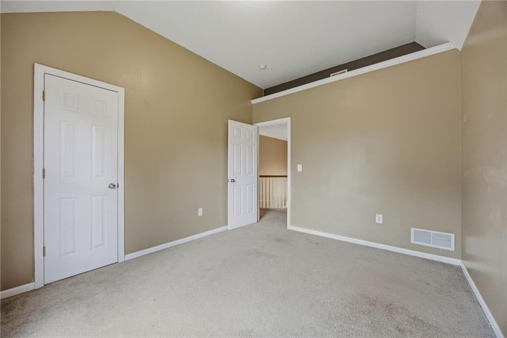Photo 22 of 36 - 361 W Westhoff Place, Gardner, KS 66030