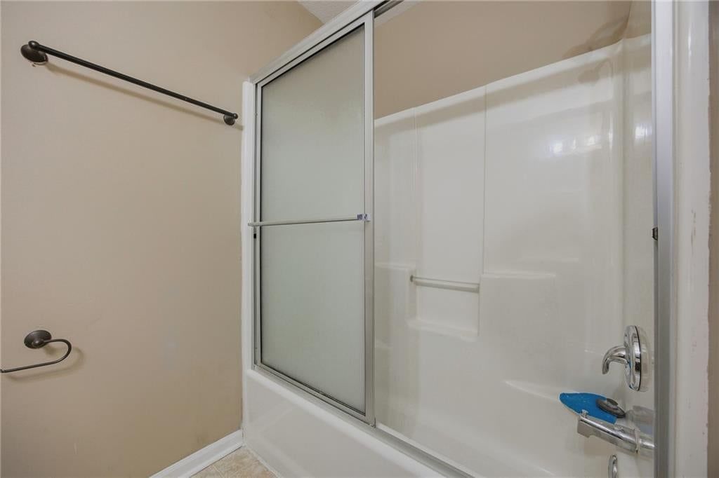 Photo 25 of 36 - 361 W Westhoff Place, Gardner, KS 66030