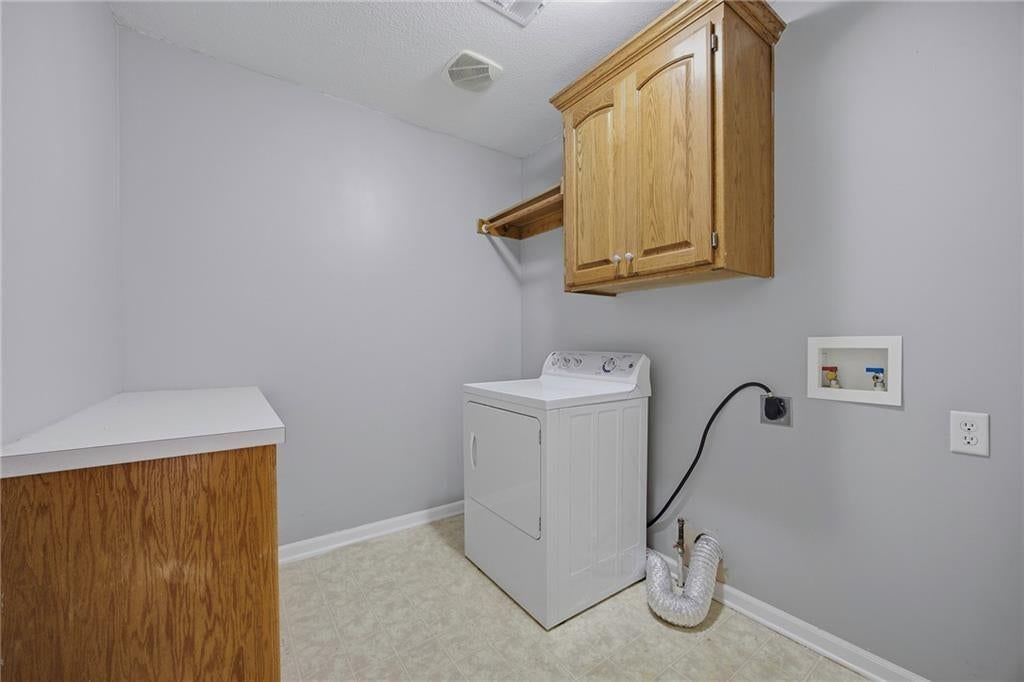 Photo 26 of 36 - 361 W Westhoff Place, Gardner, KS 66030