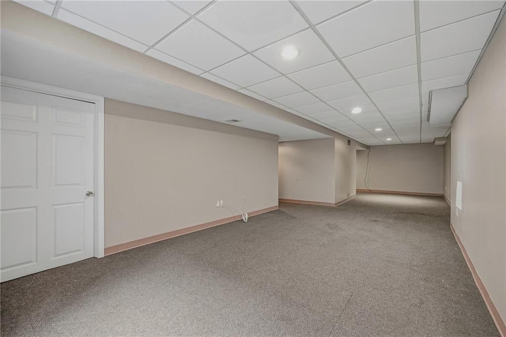 Photo 32 of 36 - 361 W Westhoff Place, Gardner, KS 66030