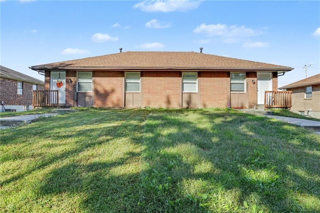 1001 -1003 SW Kings Cross Road, Blue Springs, MO: listing photo 3