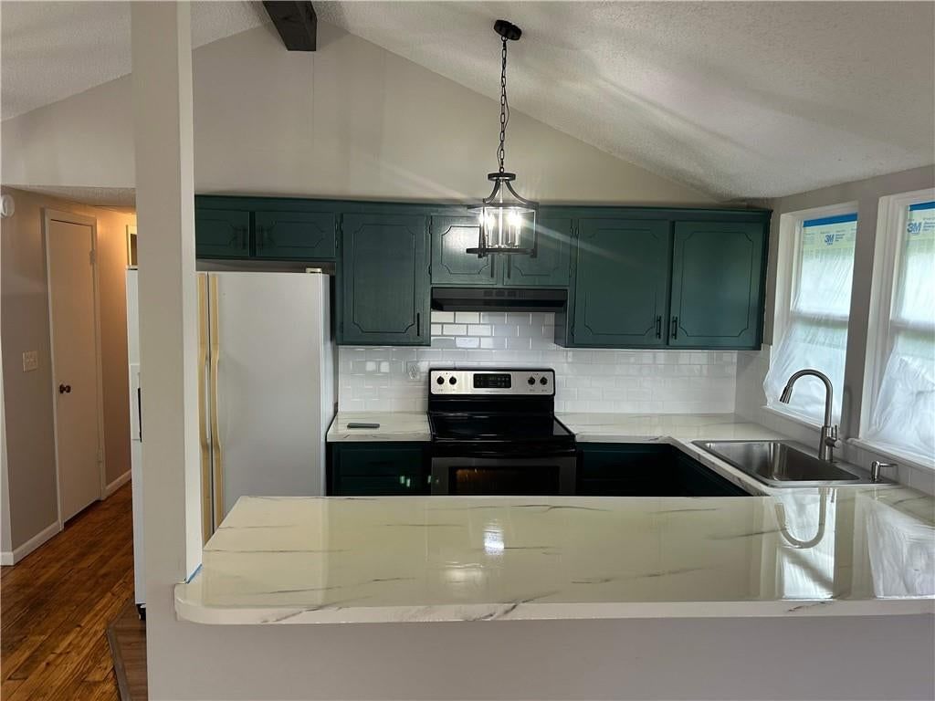 Photo 8 of 20 - 1003 E 83RD Terrace, Kansas City, MO 64131