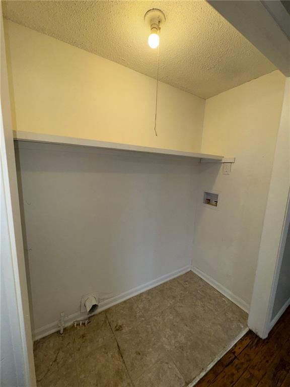 Photo 12 of 20 - 1003 E 83RD Terrace, Kansas City, MO 64131