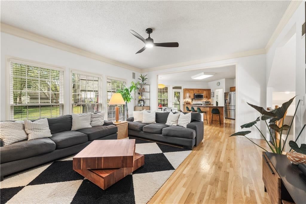 13912 Birch Street, Overland Park, KS 66224, front of the home