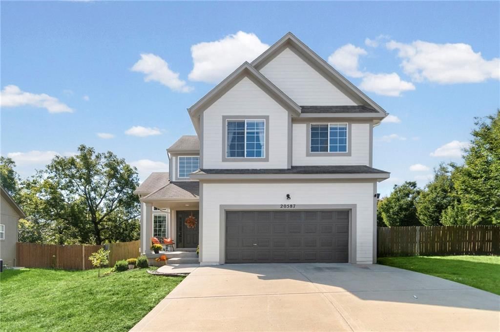 20587 W 126th Terrace W, Olathe, KS