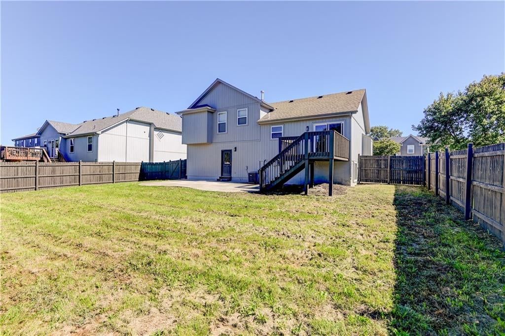 626 S Walnut Street — photo 43