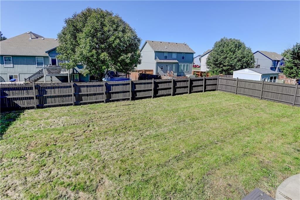 626 S Walnut Street — photo 48