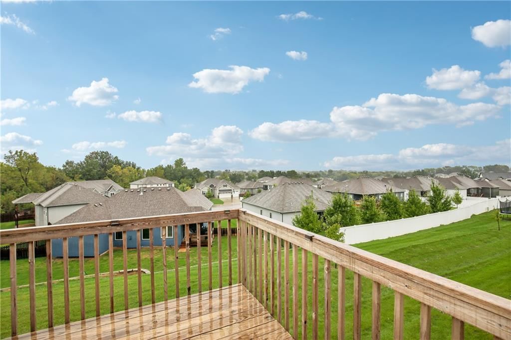 Photo 37 of 41 - 1208 NW Hilltop Lane, Grain Valley, MO 64029