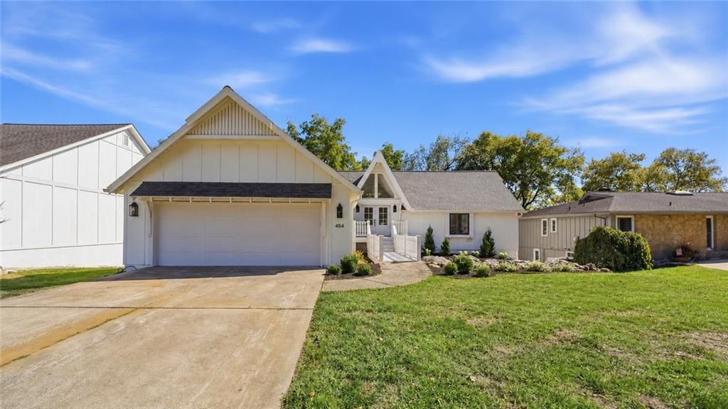484 N Winnebago Drive, Lake Winnebago, MO