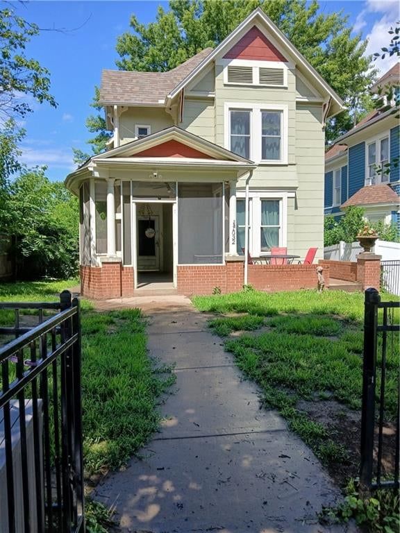 Photo 46 of 46 - 1032 5th Avenue