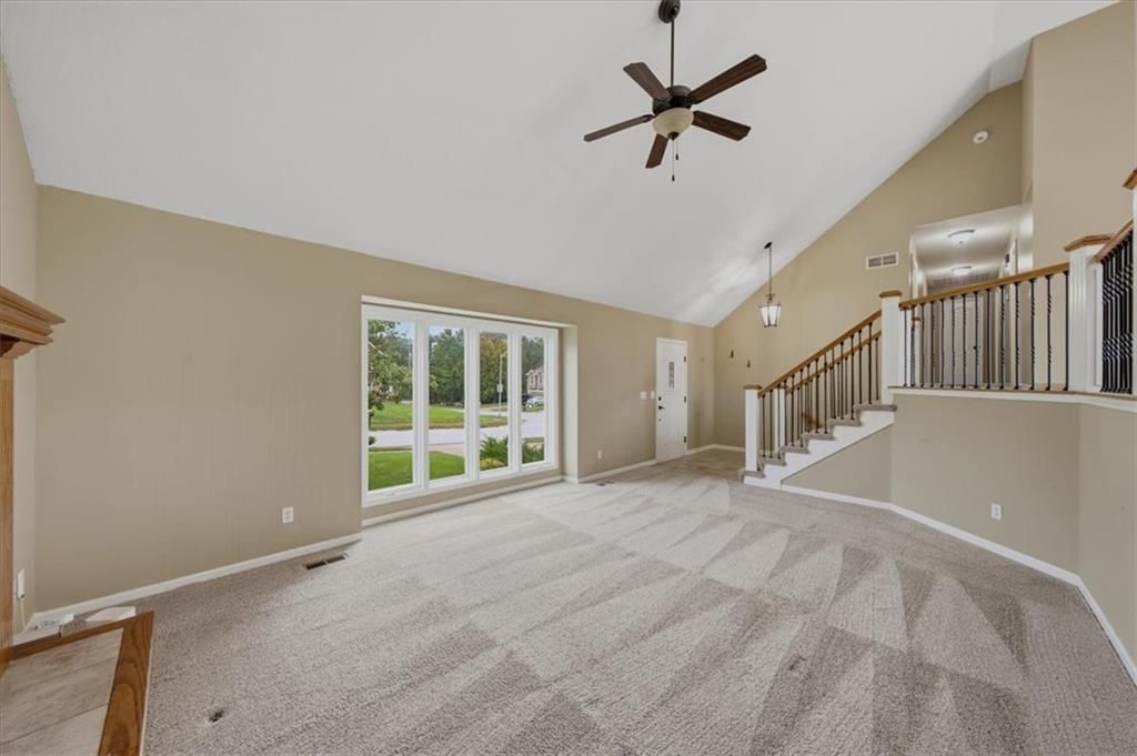 515 NE 95 Court, Kansas City, MO: listing photo 3