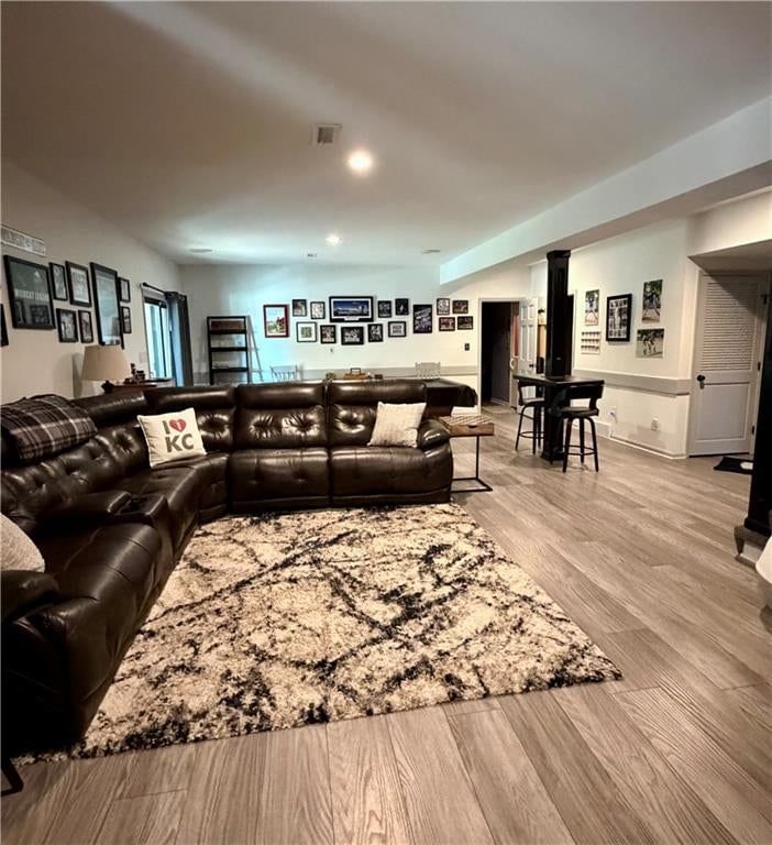 Photo 6 of 7 - 9510 SE Keystone Drive, Lee's Summit, MO 64086