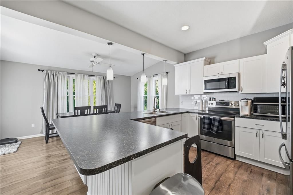 Stainless steel appliances at 5142 NE Baxter Avenue, Kansas City, MO 64119