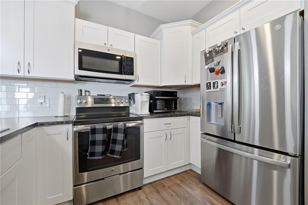 Photo 10 of 32 - 5142 NE Baxter Avenue, Kansas City, MO 64119