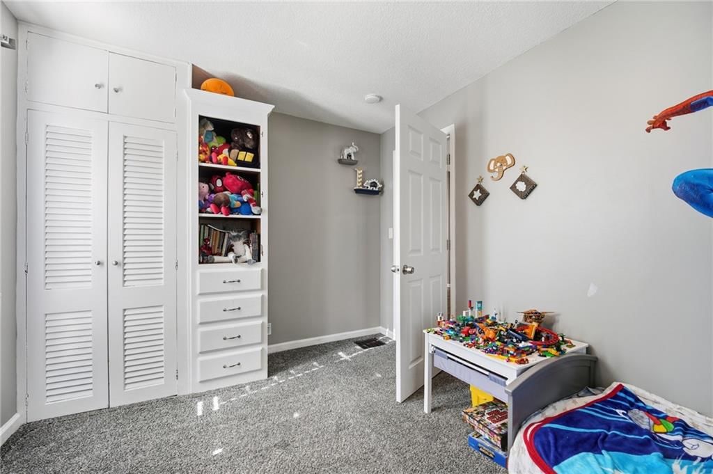 Photo 15 of 32 - 5142 NE Baxter Avenue, Kansas City, MO 64119