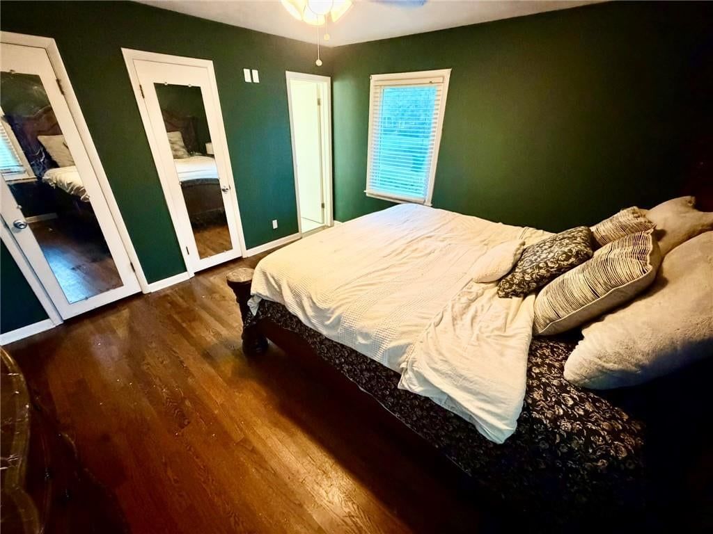 Photo 26 of 61 - 8842 Foster Lane, Overland Park, KS 66212