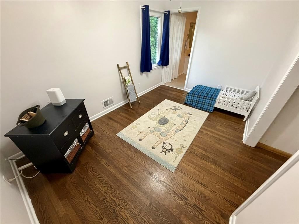 Photo 28 of 61 - 8842 Foster Lane, Overland Park, KS 66212