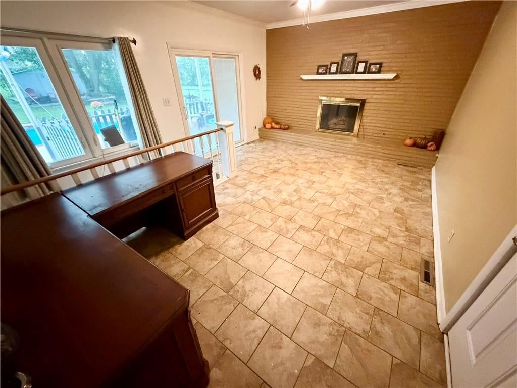 Photo 34 of 61 - 8842 Foster Lane, Overland Park, KS 66212