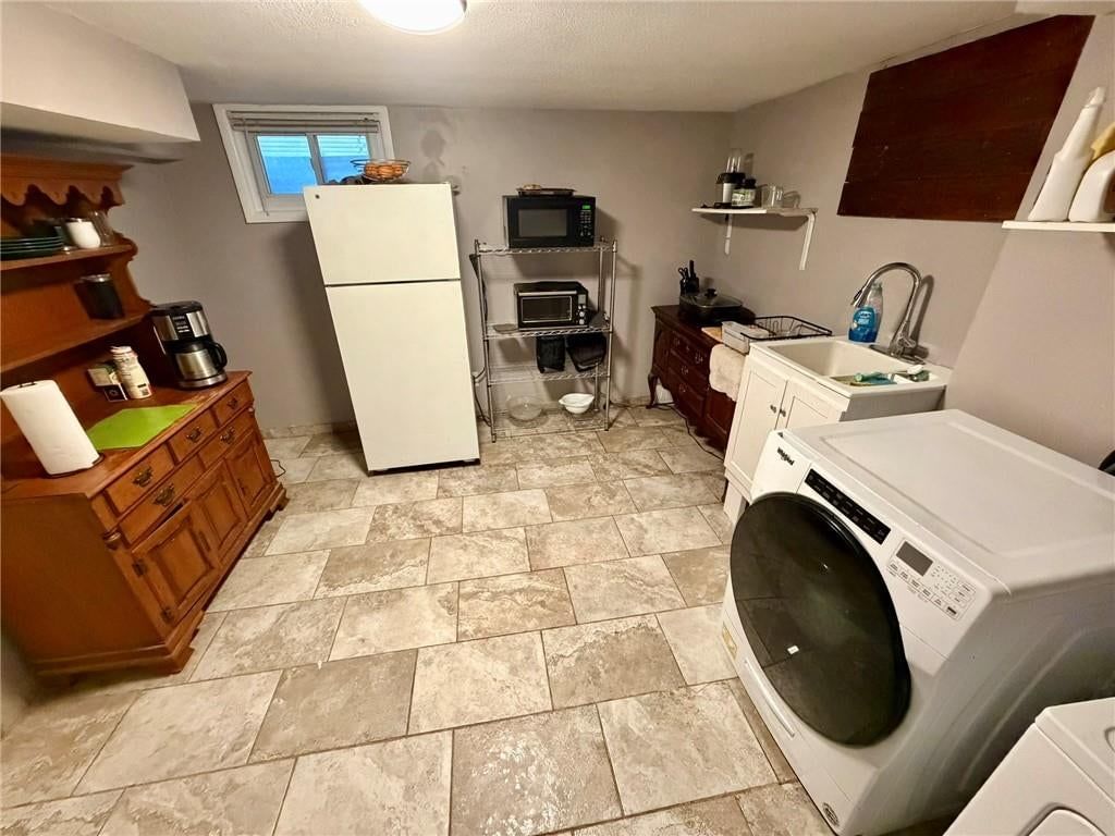 Photo 50 of 61 - 8842 Foster Lane, Overland Park, KS 66212