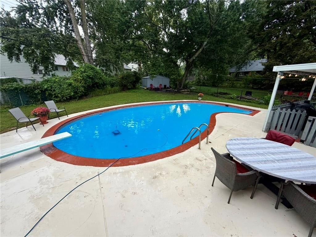 Photo 52 of 61 - 8842 Foster Lane, Overland Park, KS 66212