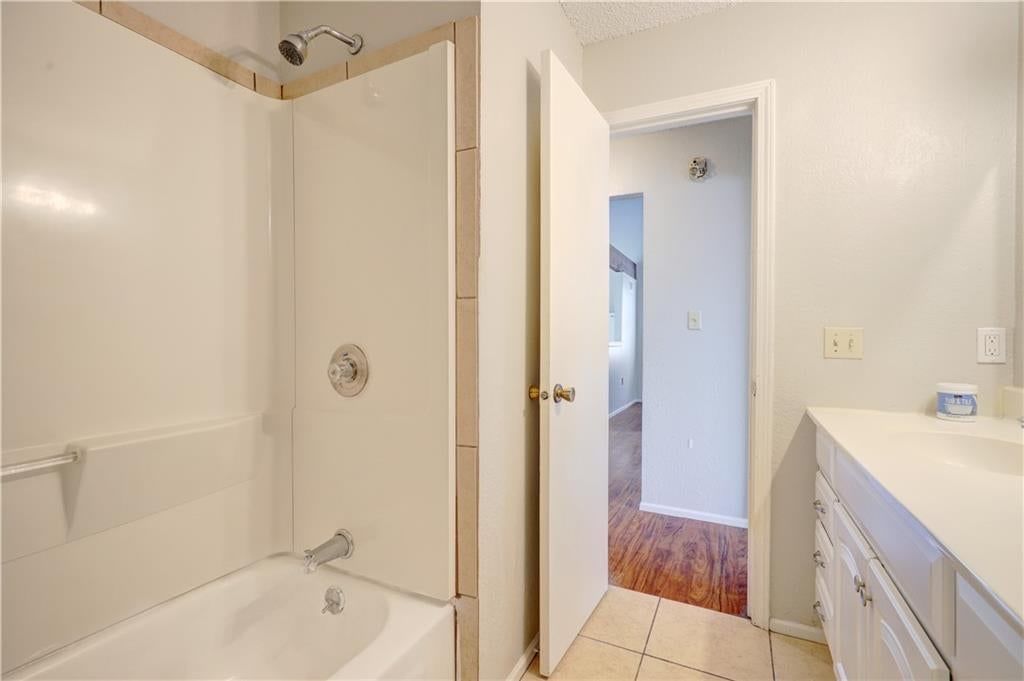 10508 E 41st Street — photo 25