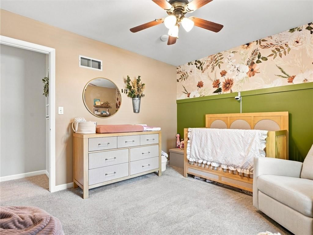 1311 Heather Circle — photo 20