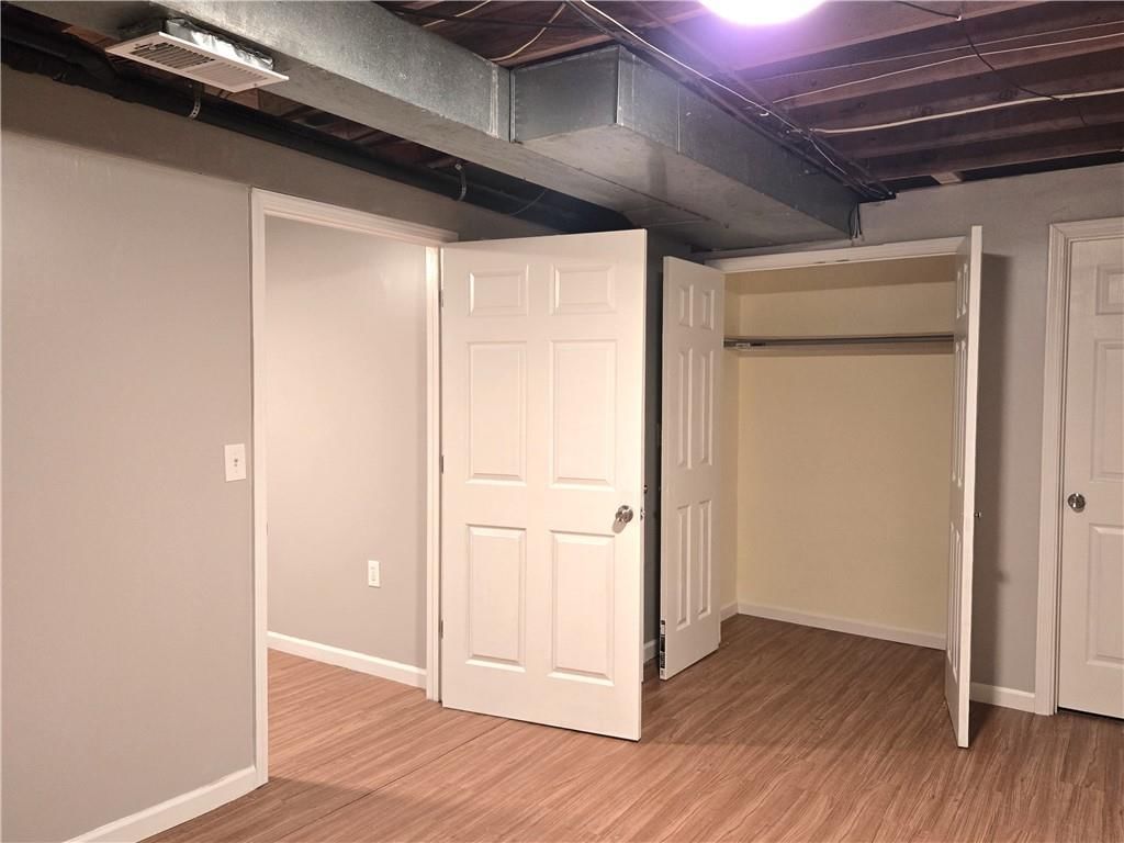 Photo 25 of 30 - 10639 W 115th Street, Overland Park, KS 66210