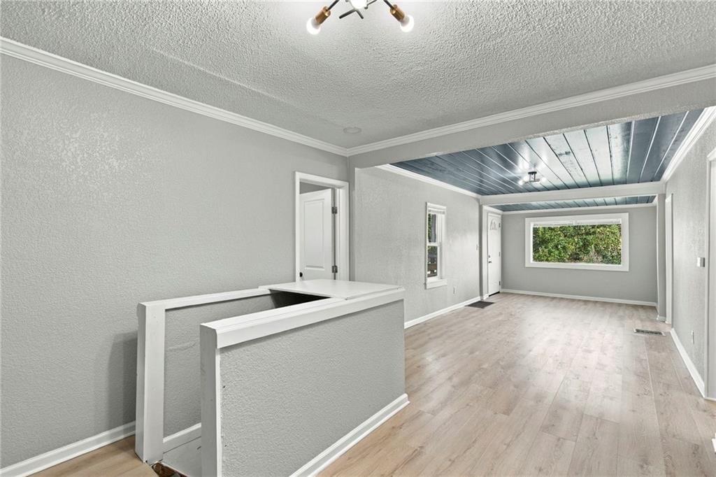 Photo 11 of 36 - 15023 E Truman Road, Independence, MO 64050