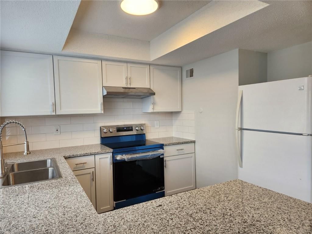 6221 E 127TH Street — photo 23